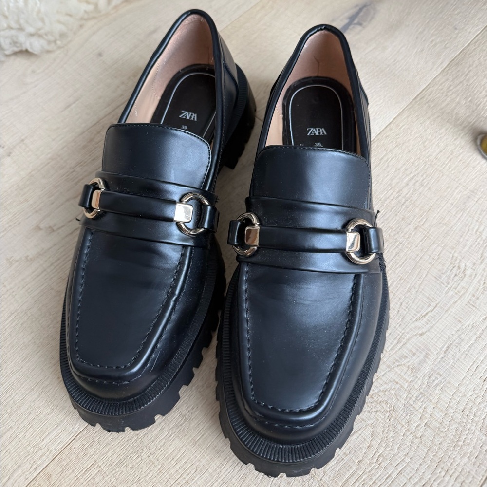 Zara Elegant Black Slip-On Loafers